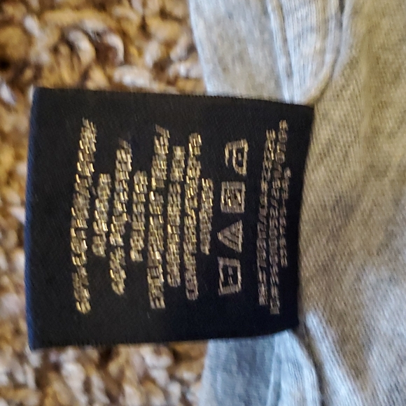 PINK tee - Picture 3 of 12